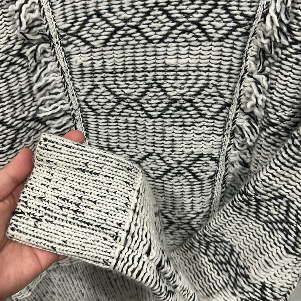 GAP Wool Top - Picture 4 of 5